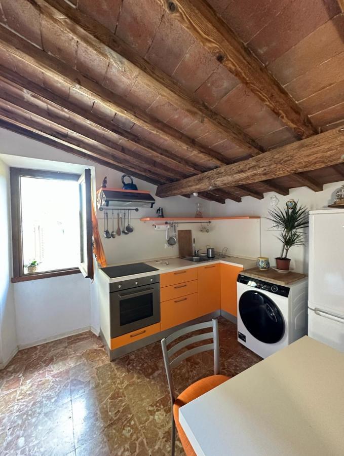 Luminoso Appartamento Con Vista Florença Exterior foto